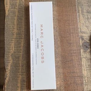 Marc Jacobs Eyeshadow Palette- 790 Fantascense